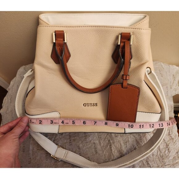 Guess Cream & White Ladies Tote Purse - Picture 6 of 6